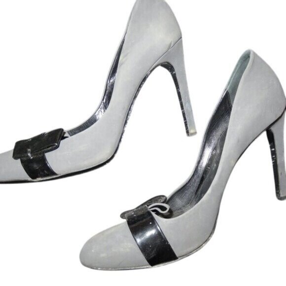 Giorgio Armani Grey Italian Leather Black Patent Bows Luxury Pumps Heels 38.5 or - Picture 8 of 11